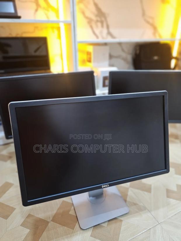 Dell 24 Inch Monitor photo 6