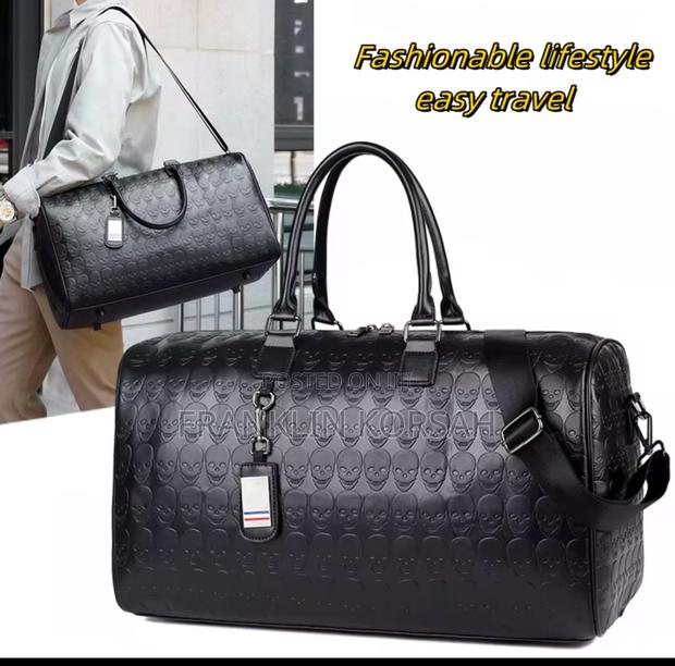 Foldable Waterproof Pu Leather Bag photo 2