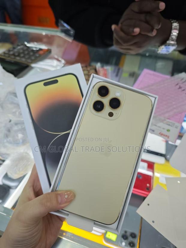 New Apple iPhone 14 Pro Max 256 GB Gold photo 2