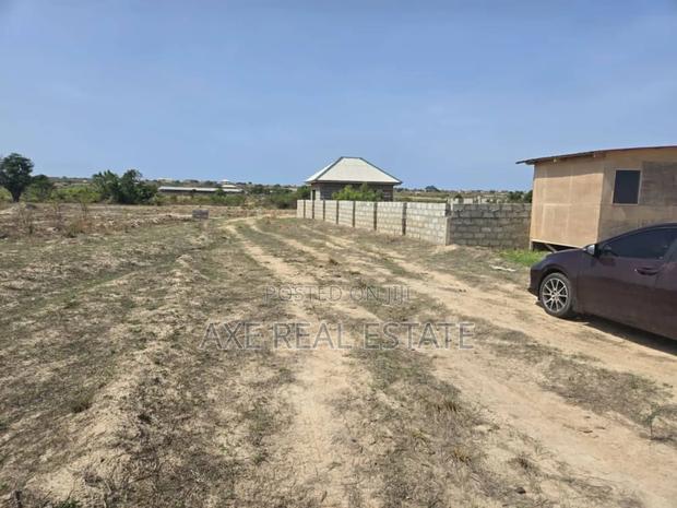 More Easter Deals on Lands at Prampram Beach Lane · Photo 4