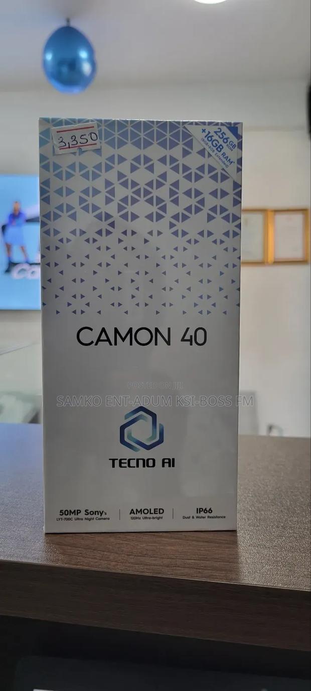 New Tecno Camon 40 256 GB Blue