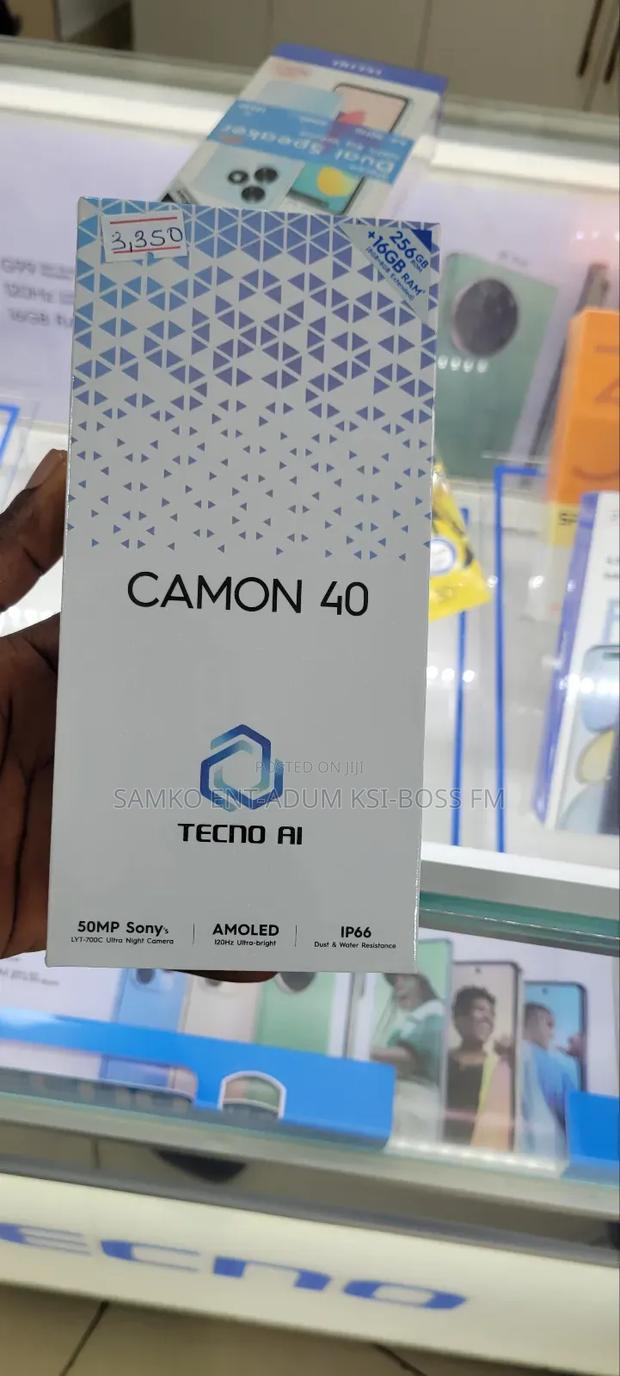 New Tecno Camon 40 256 GB Blue photo 5