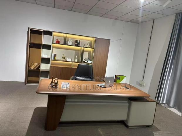 Executive Table For Office · Photo 4