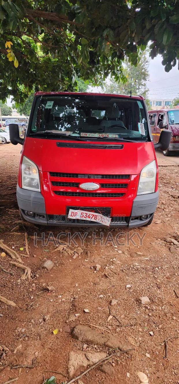 Ford Transit 2011 Red