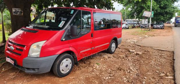Ford Transit 2011 Red