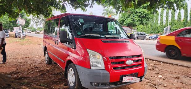 Ford Transit 2011 Red