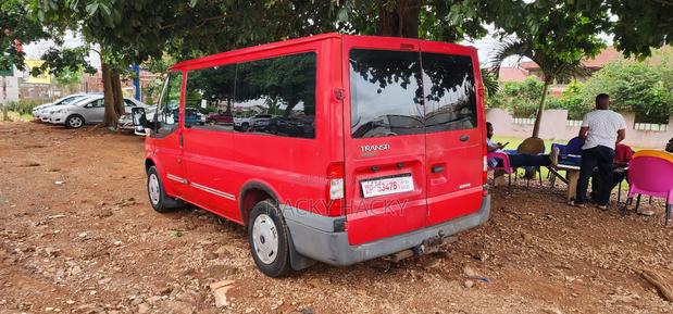 Ford Transit 2011 Red