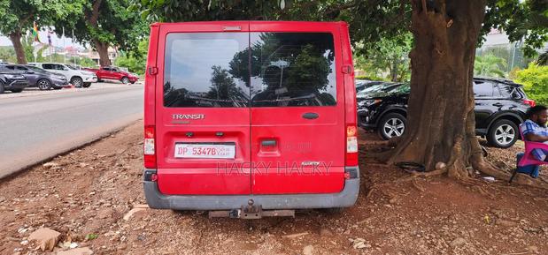 Ford Transit 2011 Red