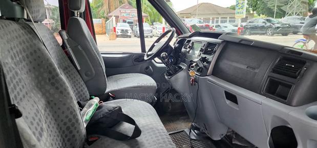 Ford Transit 2011 Red