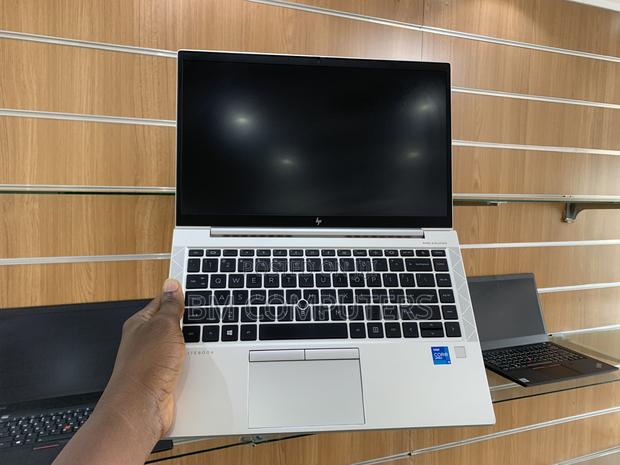 Laptop HP EliteBook 840 G8 16GB Intel Core I5 SSD 256GB