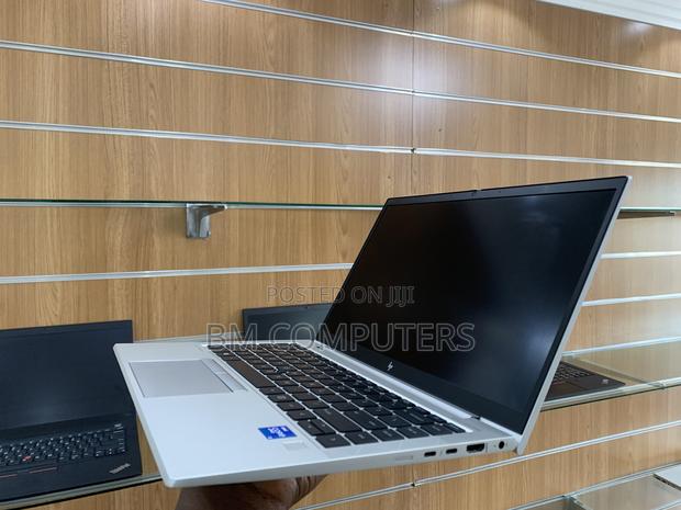 Laptop HP EliteBook 840 G8 16GB Intel Core I5 SSD 256GB photo 3