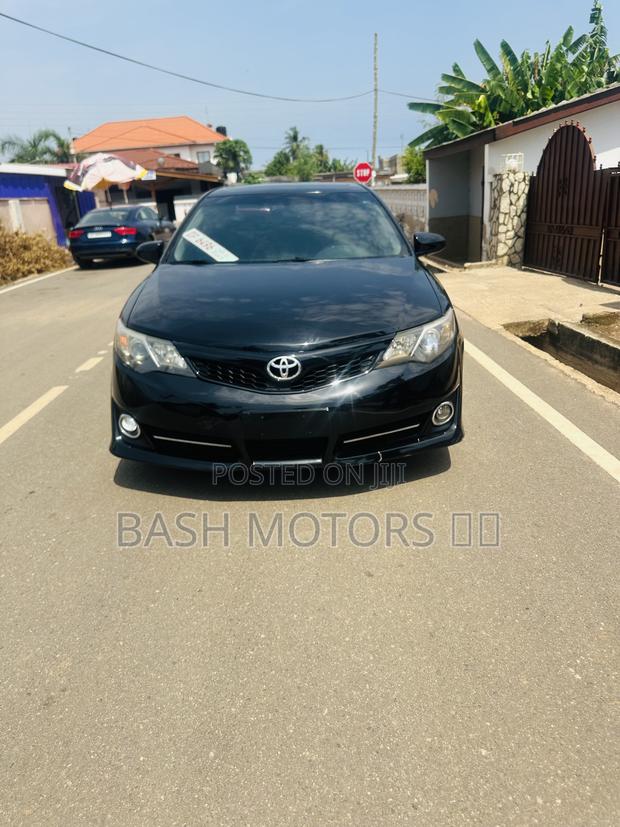 Toyota Camry SE Sport 4dr Sedan (2.5L 4cyl 6A) 2014 Black