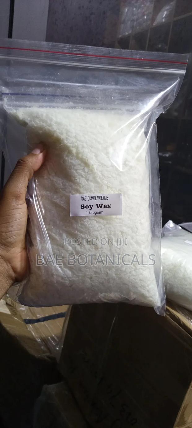Soy Wax Pellets (1kg) · Photo 2