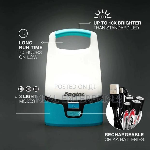 Energizer Hybrid Power 1250 Lumens Dual Powered Lantern · Photo 3