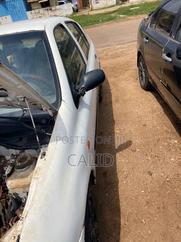 Renault Clio 2005 White photo 4