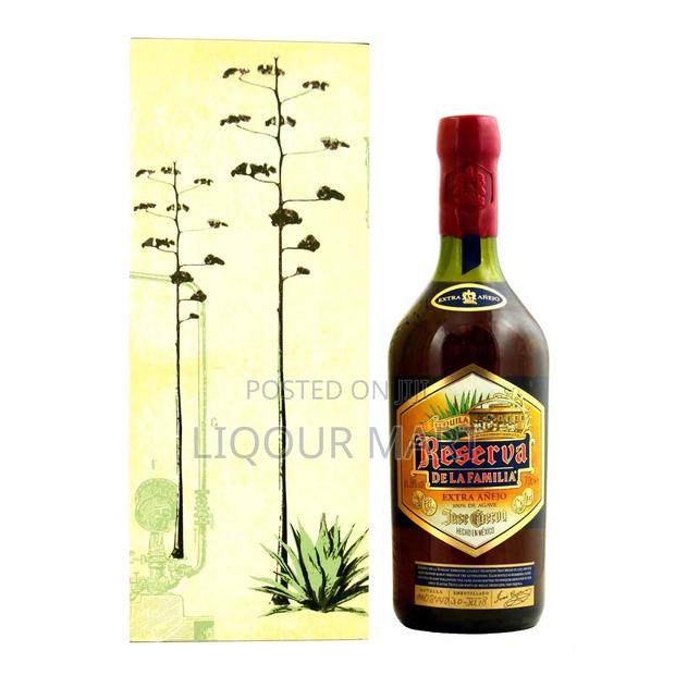 Jose Cuervo Reserva De La Familia Extra Anejo Tequila. · Photo 3