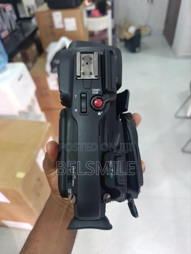 Canon Xa11 Compact Full Hd Camcorder With Hdmi Output photo 5