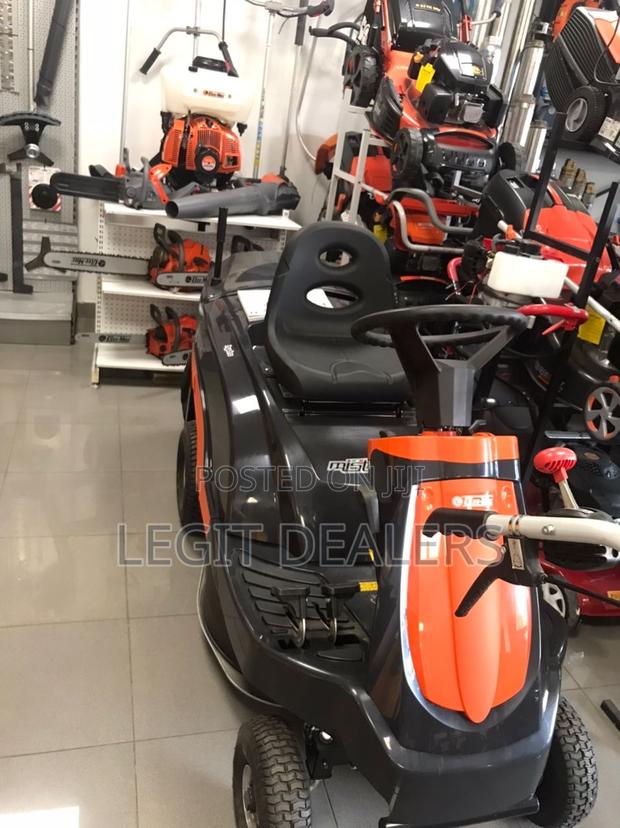 Brand New Leo Ride on Mower 12hp photo 4