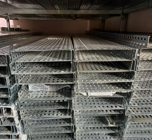 Cable Tray · Photo 4