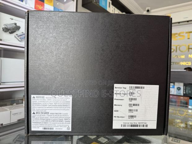New Laptop Dell 16GB Intel Core Ultra 7 SSD 512GB · Photo 4