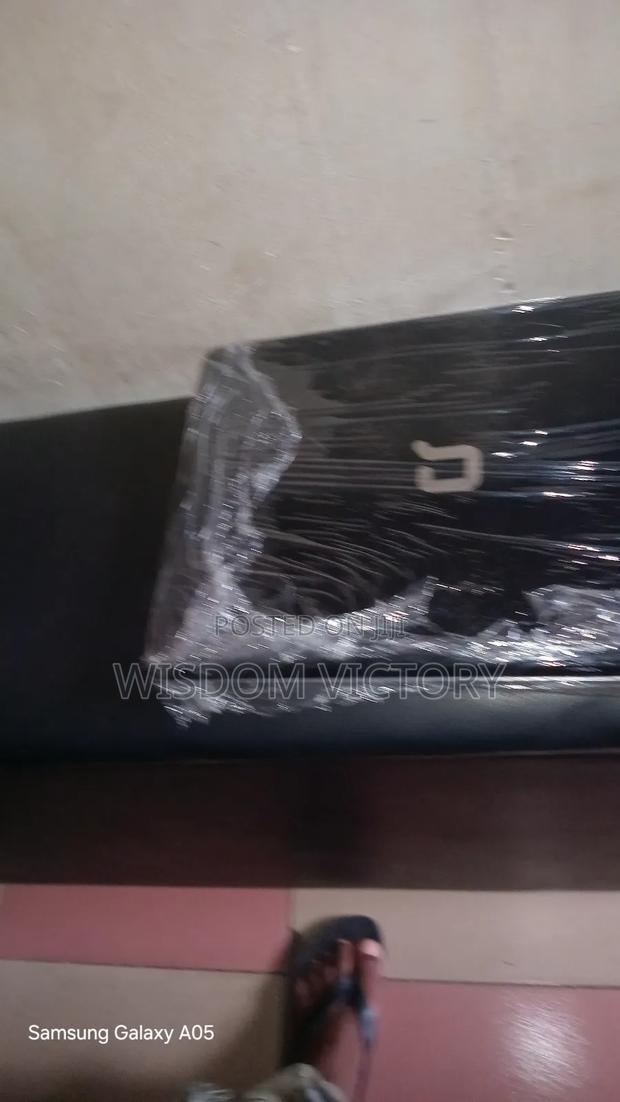 New Laptop HP Compaq 15 4GB Intel HDD 250GB photo 2