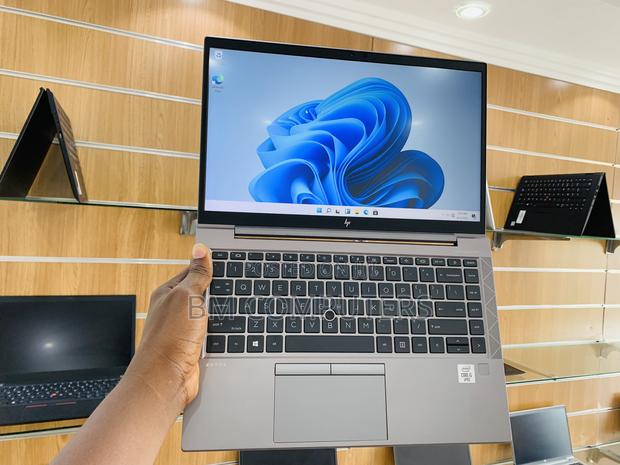 Laptop HP ZBook Firefly 14 G7 16GB Intel Core I5 SSD 256GB