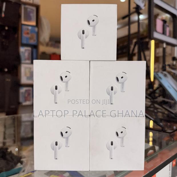 Apple Airpods 4 Wireless Earbuds, With Noise Cancellation · Photo 3