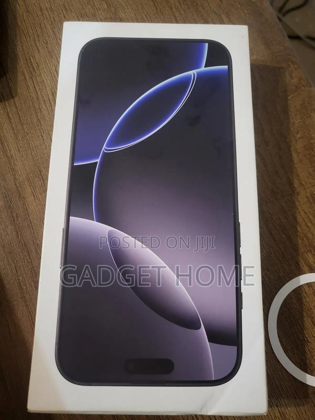 New Apple iPhone 16 Pro Max 256 GB Black photo 4