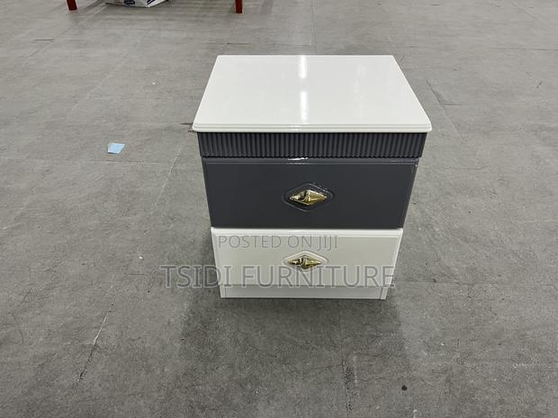 Quality Nightstand With Drawers · Photo 4