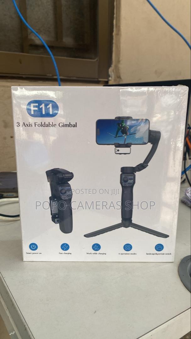 F11 3-axis Foldable Phone Gimbal · Photo 4