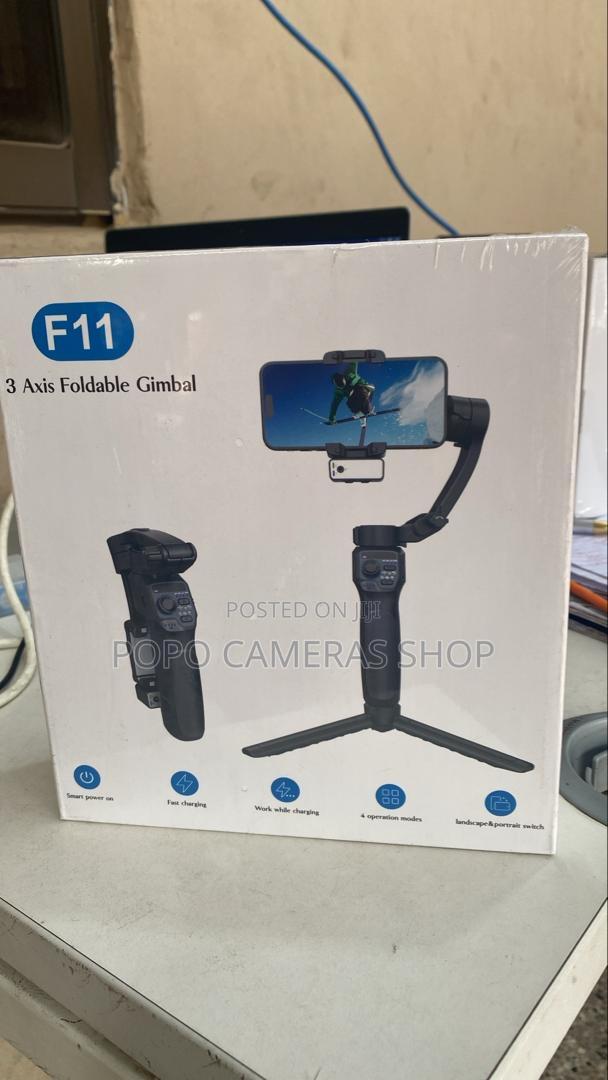 F11 3-axis Foldable Phone Gimbal · Photo 3