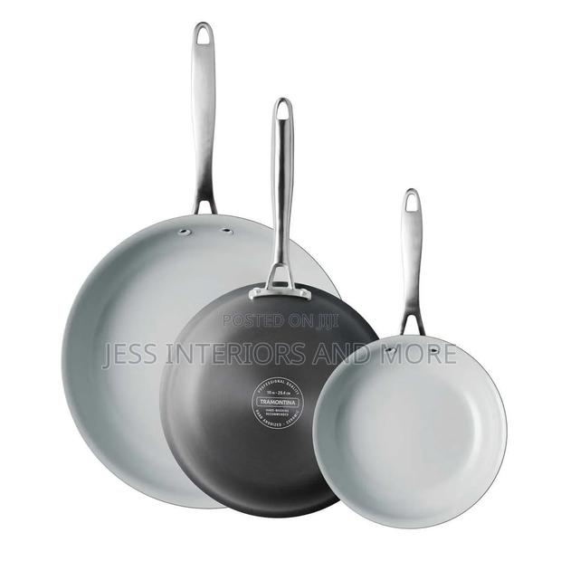 Tramontina Frying Pan Set of 3 · Photo 4