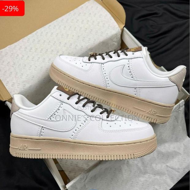 Nike Air Force 1 Low Brogues photo 3