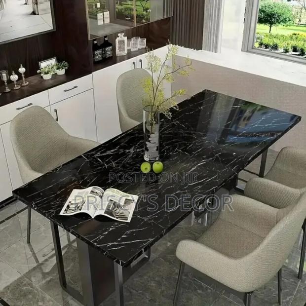 Beautifull Black Marble Stickee