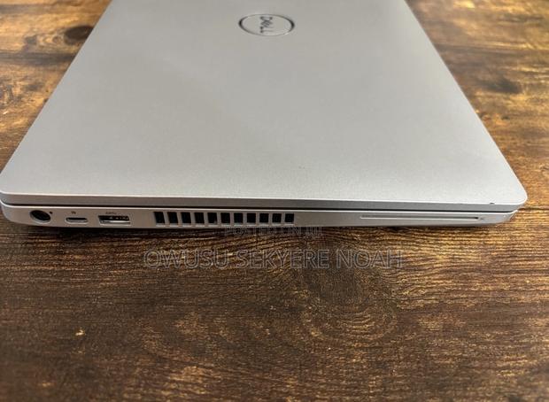New Laptop Dell Precision 5520 16GB Intel Core i5 SSD 256GB · Photo 4