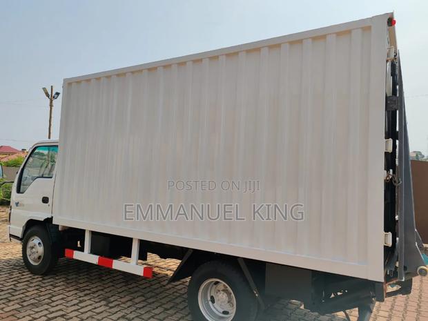 Isuzu Npr71 Truck 2020 White