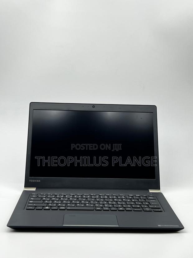 New Laptop Toshiba Dynabook R634/M 8GB Intel Core I5 SSD 256GB · Photo 4
