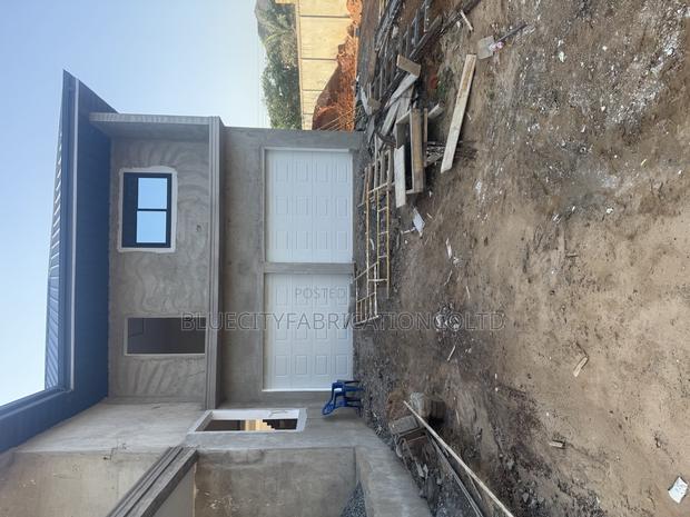 Mordern Garages