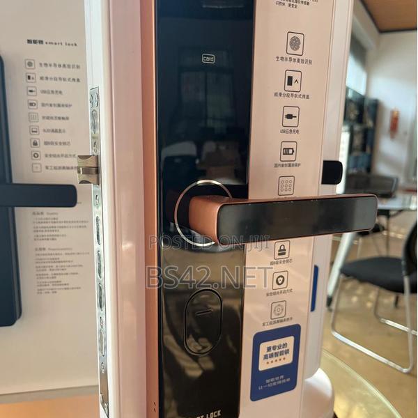Smart Hotel Locks photo 3