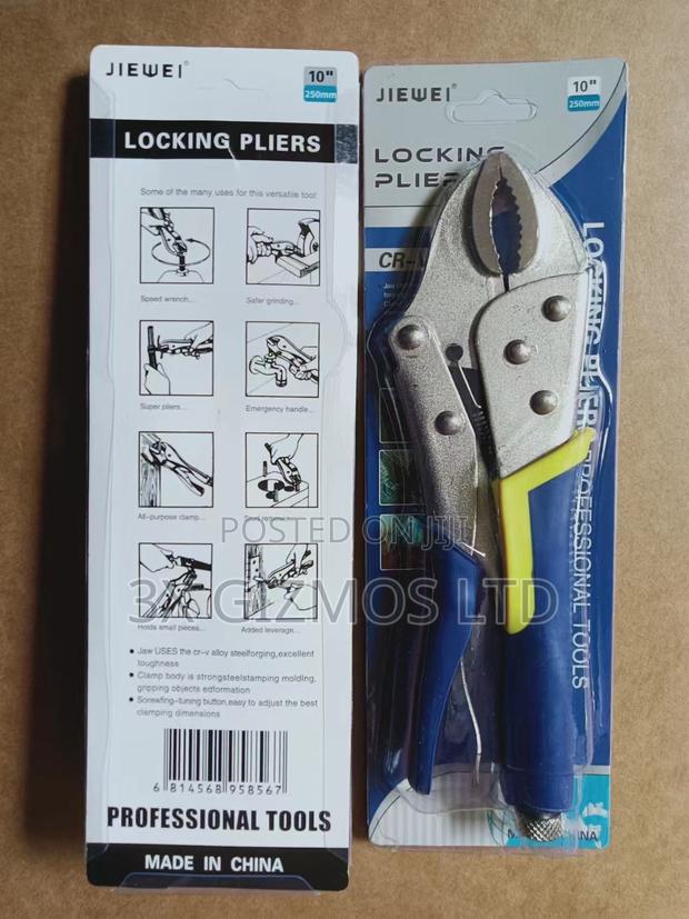 10" Locking Pliers. · Photo 4