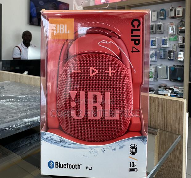 JBL Clip 4 · Photo 3