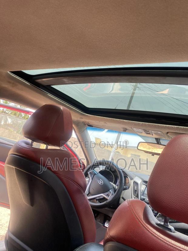 Hyundai Veloster 2013 Red