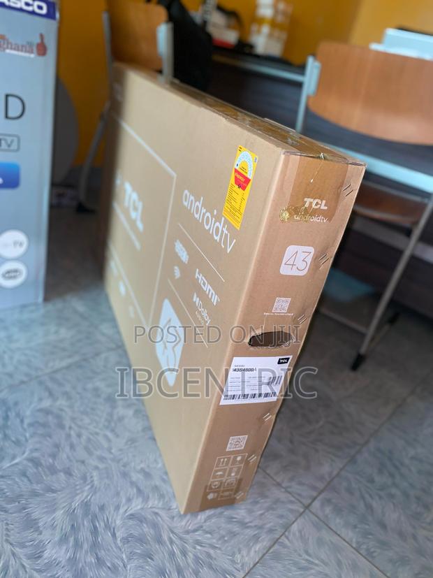 TCL 43 Inch Smart Tv photo 2