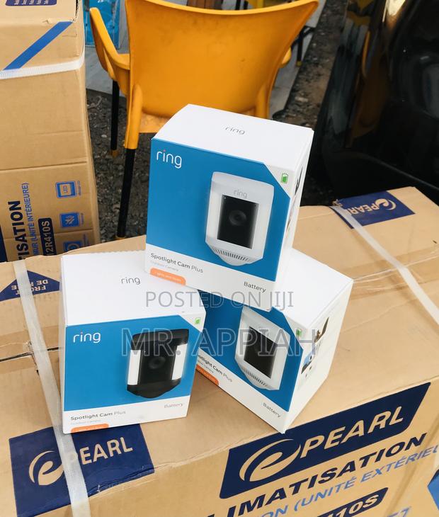 Choose Premium Ring Sportlight Cam Plus/ Battery Single. · Photo 2