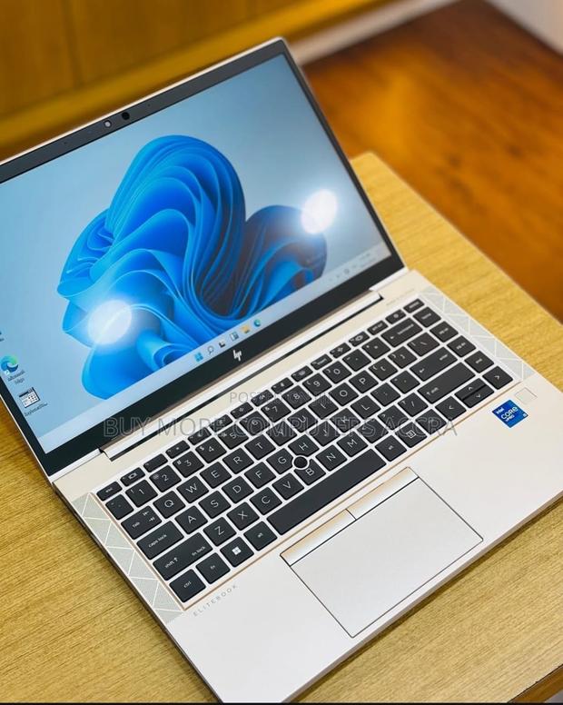 Laptop HP EliteBook 840 G8 16GB Intel Core I5 SSD 512GB photo 2
