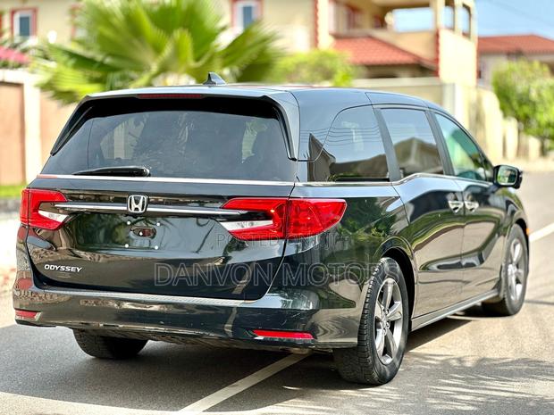Honda Odyssey EX 2022 Black photo 9
