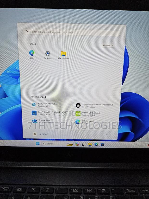 Laptop HP ZBook Studio G4 32GB Intel Core I7 SSD 512GB photo 3