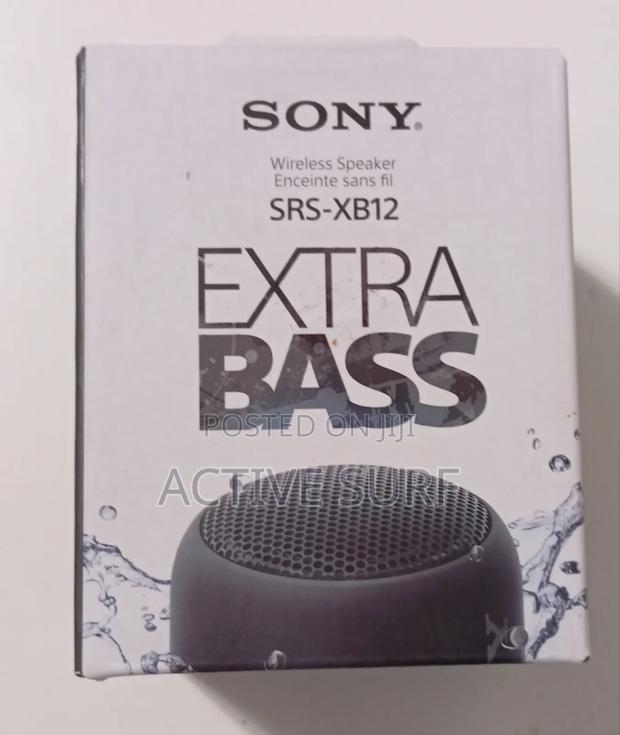 Sony Extra Bass SRS-Xb12 Bluetooth Portable Speaker photo 3