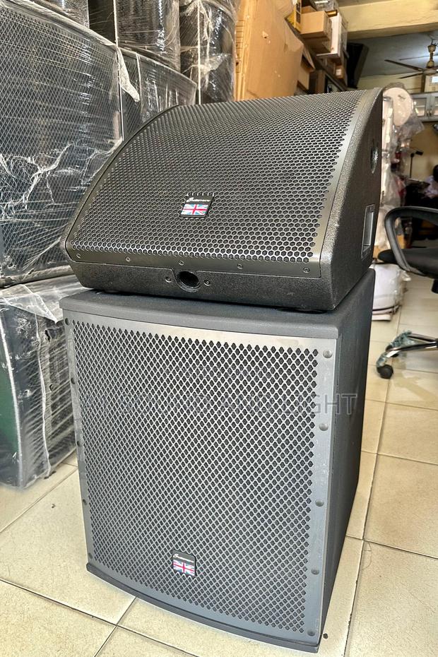 Studiomaster Active Speakers 4-Set [12” Top, 15” Down] · Photo 3