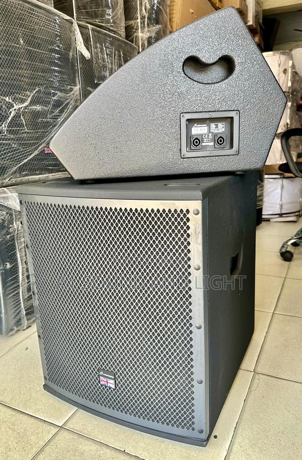 Studiomaster Active Speakers 4-Set [12” Top, 15” Down] · Photo 4
